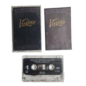 Pearl Jam: Vitalogy Vintage Cassette W/ Mini Book Tested (Sony, 1994) Pre-owned